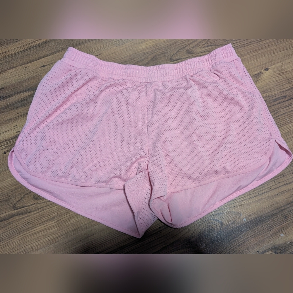 Old Navy Light Pink Women's Athletic Shorts